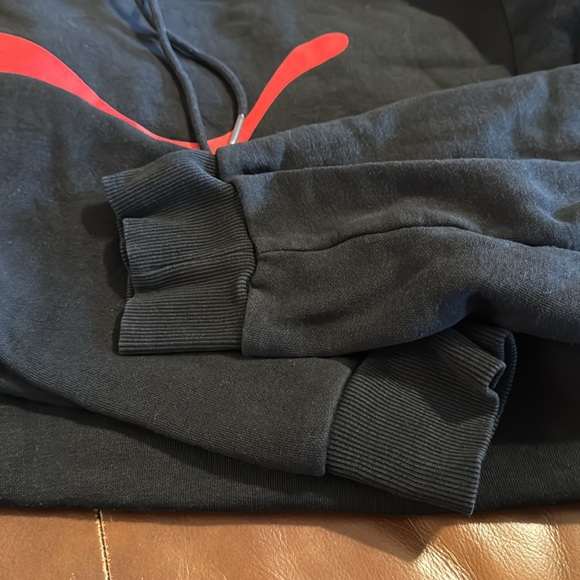 Puma Hoodie- Black and Red - L - Picture 3 of 4